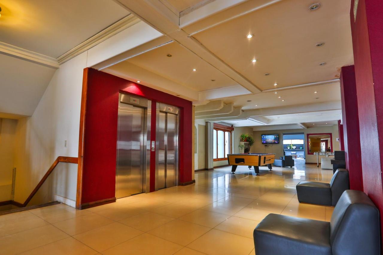 Hotel Bariloche Mountain Екстер'єр фото